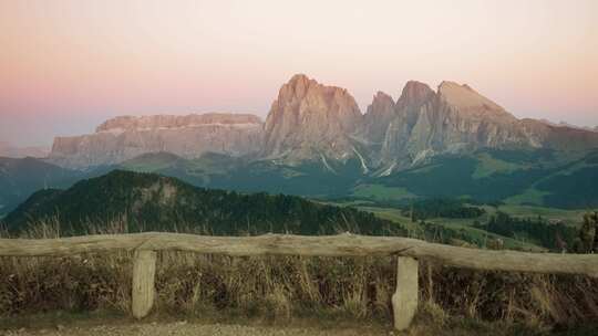 Valley， Meadow，意大利，白