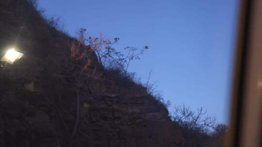 行车视角 黄昏 夕阳 日落 山川 黄土高原