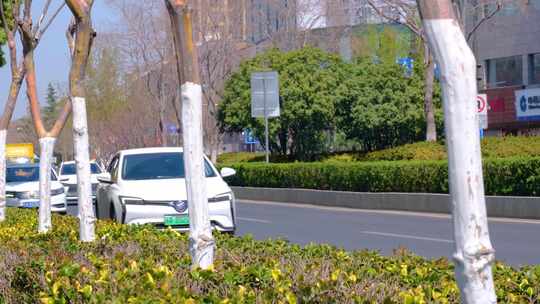 南京城市马路汽车车辆车流视频素材