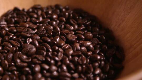 咖啡豆的旋转拍摄