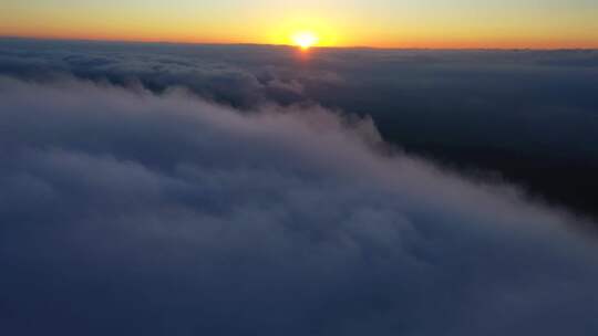 湖北利川齐岳山上日落时分云海美景视频素材模板下载