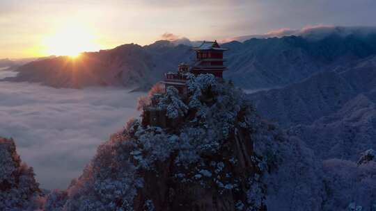 西安大美南五台山日出佛教寺庙