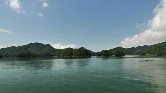 杭州千岛湖上的美丽景色