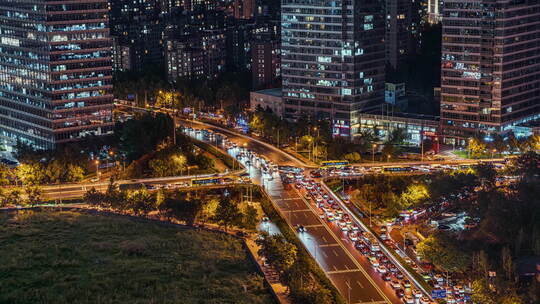 城市街道十字路口夜景交通车流北京望京