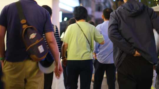 浙江省杭州市武林夜市夜晚夜景逛街购物人群