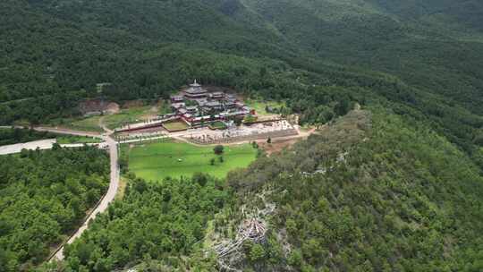 丽江福国寺航拍