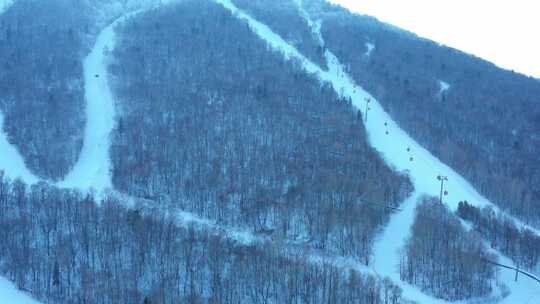 航拍黑龙江亚布力滑雪场冬季风光风景