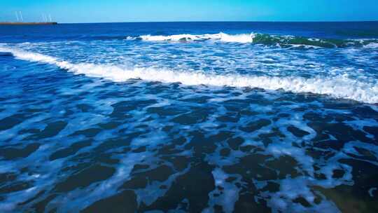 海边海浪浪花