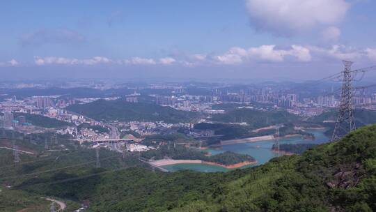 航拍山林城市风光山路深圳龙岗园山高楼建筑