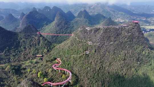 空中俯瞰阳朔如意峰景区壮美山脉