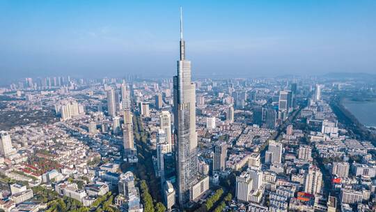 中国江苏南京紫峰大厦和城市天际线航拍延时