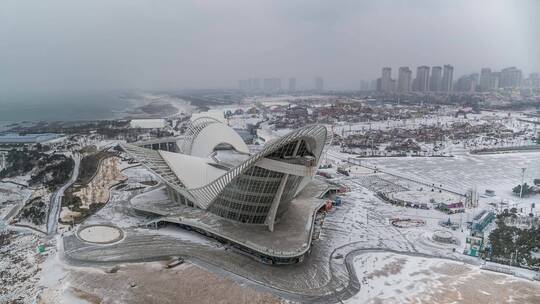 航拍雪后金沙滩