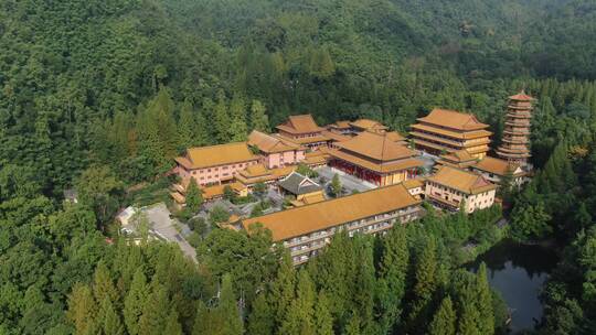 航拍杭州临安西天目山禅源寺