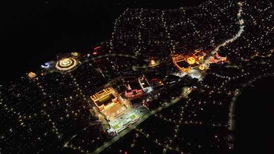 航拍四川甘孜色达五明佛学院灯火通明夜景