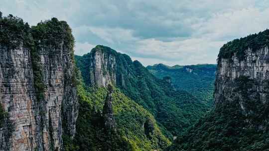 峡谷风光