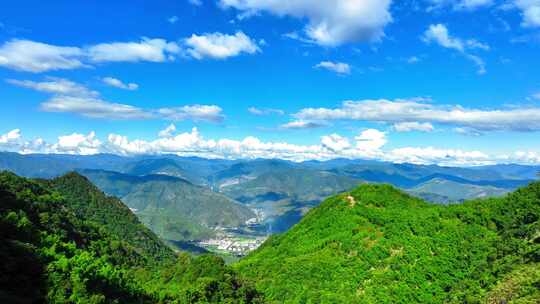 茶山 山川 云海 云南原始森林 大好河山