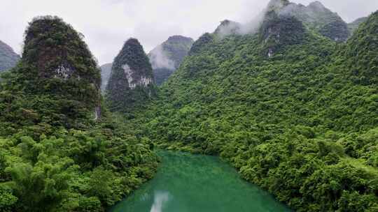 青山绿水河流广西山水