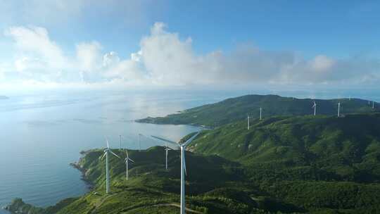 广东上川岛海岛风车山日出风力发电清洁能源