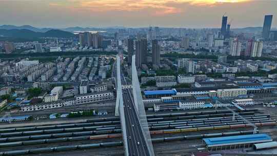 徐州市和平大桥车辆段傍晚夕阳
