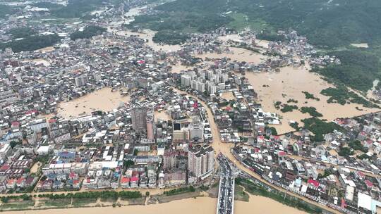 城镇洪水淹没航拍山洪水灾自然灾害极端天气