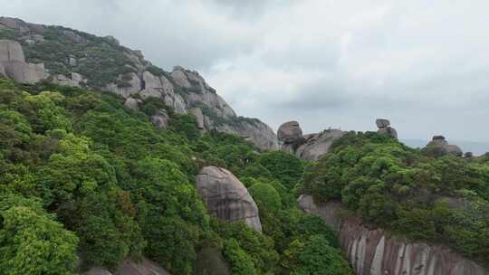 航拍福建宁德福鼎太姥山海上仙山风光