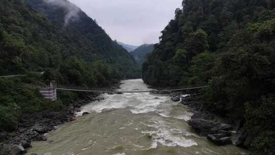 云南怒江州贡山县独龙江高黎贡山森林航拍