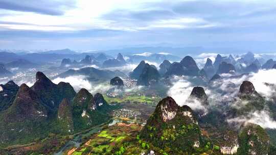 桂林山水大自然云海美景
