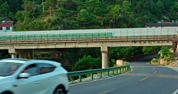 湖北宜昌三峡高速公路景点