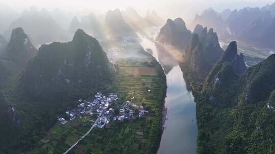 桂林山水漓江晨曦