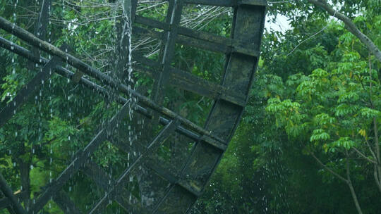木制水车古代灌溉设施水车旋转视频素材模板下载
