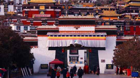 西藏藏传佛教格鲁派四大神寺扎什伦布寺