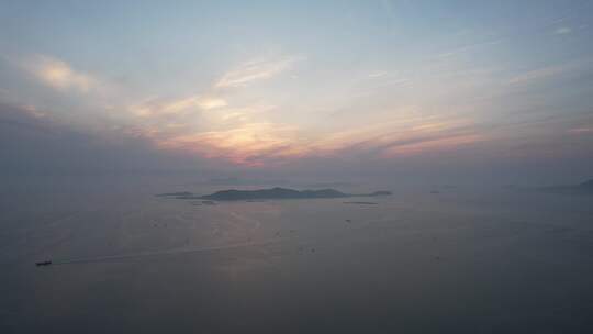 海上夕阳晚霞日落航拍