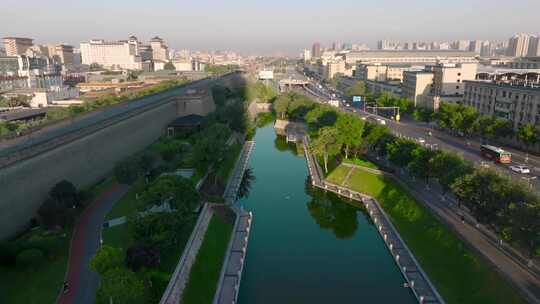 西安城墙护城河