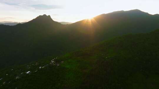 茶山 山川 云海 云南原始森林 大好河山