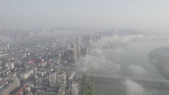 航拍衡阳湘江城市风光平流雾