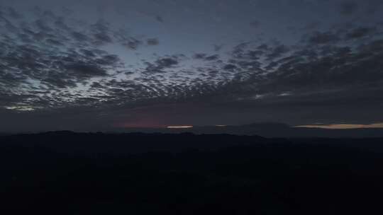 晚霞 落日 山脉 秋季农村 大山里的晚霞