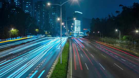 深圳夜晚城市公路道路繁忙车流灯轨延时