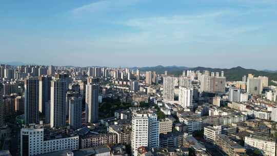 航拍江西上饶大景城市天际线