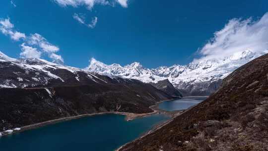 西藏山南洛扎秘境库拉岗日边境徒步航拍