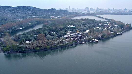 杭州西湖苏堤雪景