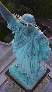 航拍纽约自由女神像