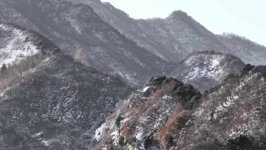 秦岭冬天下雪 白雪皑皑