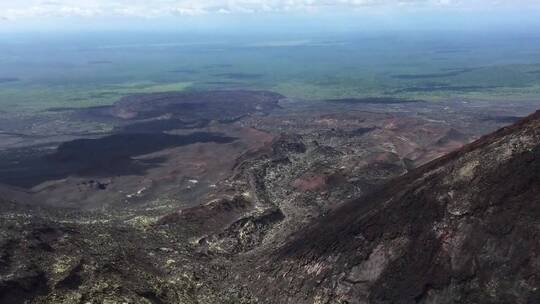 实拍高山上的景色视频素材模板下载