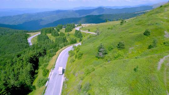 山区车行风景道路