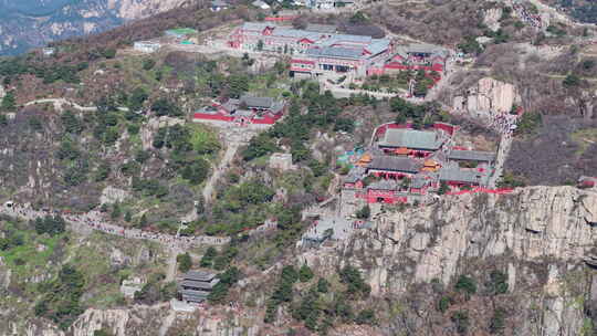 航拍泰安泰山山顶风景