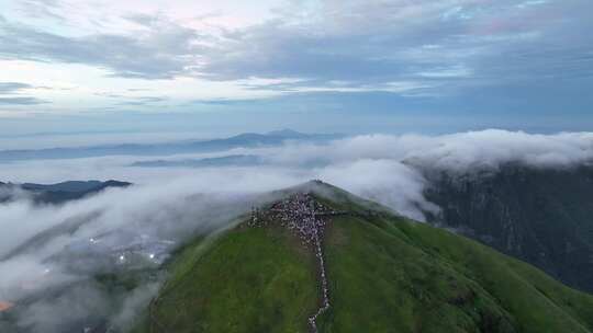 大气山峰森林航拍山川云海山脉壮丽山河风光