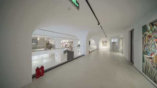 摩卡艺术中心油画艺术展览空间展览视频素材模板下载