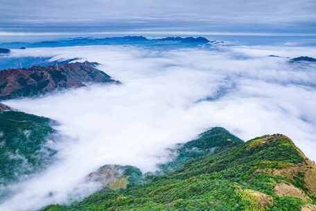 钱排风车山云海延时航拍