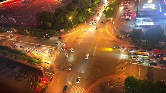 十字路口城市车流延时车辆交通夜晚夜景