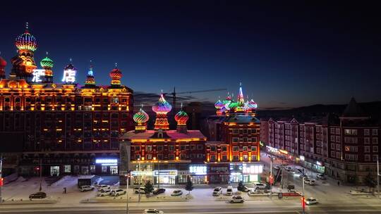 额尔古纳雪夜欧式建筑灯光夜景